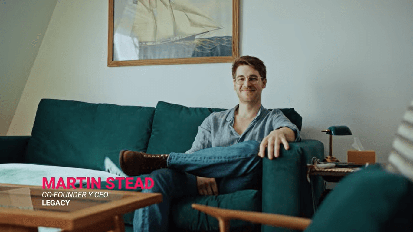 Diseñar entendiendo a las personas: la historia de Martín Stead, graduado de Diseño UdeSA